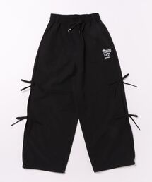 RICH MIX（リッチミックス）の「RICHMIX スリットリボン ロゴ刺繍 カーゴパンツ（カーゴパンツ）」