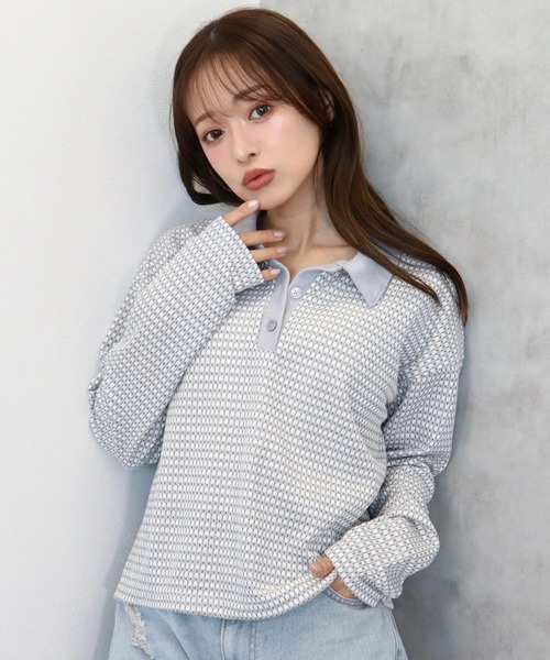 CECIL McBEE（セシルマクビー）の「ハニカム柄カットジャガードポロ襟プルオーバー（ニット/セーター・レディース・ブラック/ブルー/ライトグレー・MEDIUM/LARGE）」の4枚目の写真
