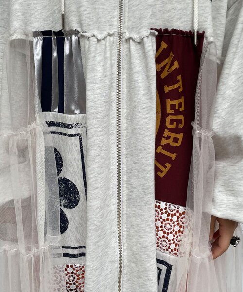 CIAOPANIC(チャオパニック)の「【ゆなまる企画】【HELLO.SANFRANCISCO/ハローサンフランシスコ】リメイクパーカーワンピース(ワンピース・レディース・オフホワイト/チャコールグレー・ONE SIZE)」の20枚目の写真