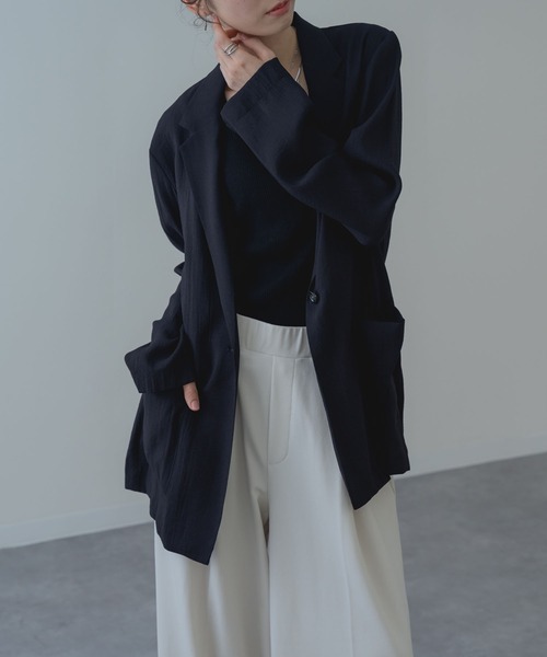 ANNA LUNA(アンナルナ)の「【ANNA LUNA】 大人の軽やか セミシアー ジャケット(テーラードジャケット・レディース・グレー/ブラック/ベージュ・MEDIUM)」の2枚目の写真