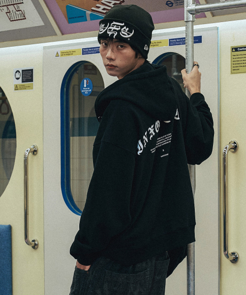 ELIMENO（エリメノ）の「EL イノセンス 2WAY フードジップアップ 2カラー（パーカー・メンズ・ブラック/グレー・1/2/3/4）」の7枚目の写真