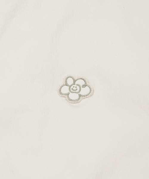 Wacky WiLLy（ワッキーウィリー）の「[GISELLEジゼル着用] WOMEN'S NYLON HOODED WINDBREAKER（ナイロンジャケット・レディース・クリーム/スカイブルー/その他・SMALL/MEDIUM）」の11枚目の写真