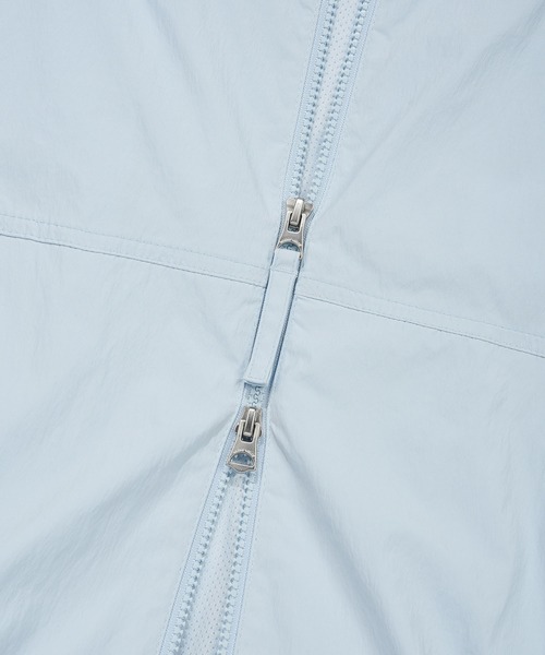 Wacky WiLLy（ワッキーウィリー）の「[GISELLEジゼル着用] WOMEN'S NYLON HOODED WINDBREAKER（ナイロンジャケット・レディース・クリーム/スカイブルー/その他・SMALL/MEDIUM）」の20枚目の写真