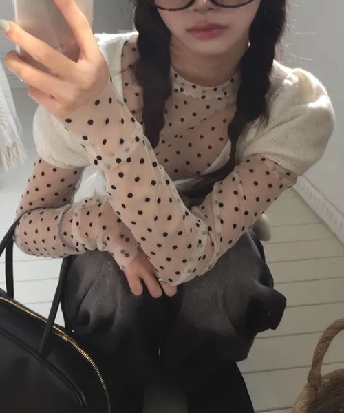 WEGO（ウィゴー）の「ドット柄シアータイトブラウス（その他トップス・レディース・アイボリー/ブラック・SMALL/MEDIUM）」の16枚目の写真