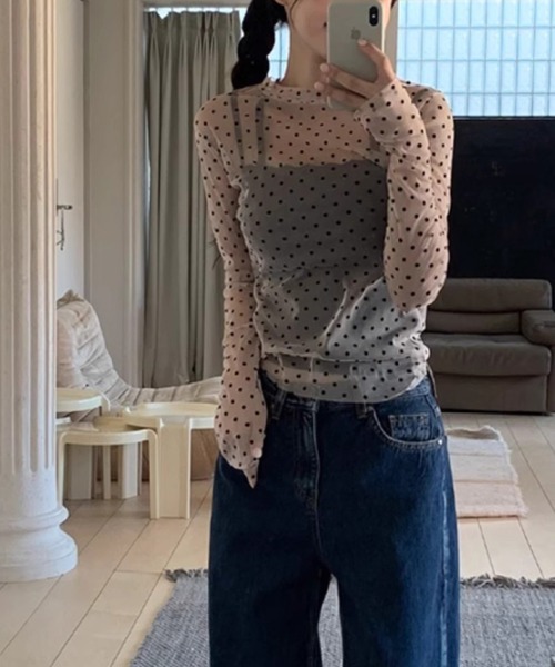 WEGO（ウィゴー）の「ドット柄シアータイトブラウス（その他トップス・レディース・アイボリー/ブラック・SMALL/MEDIUM）」の13枚目の写真