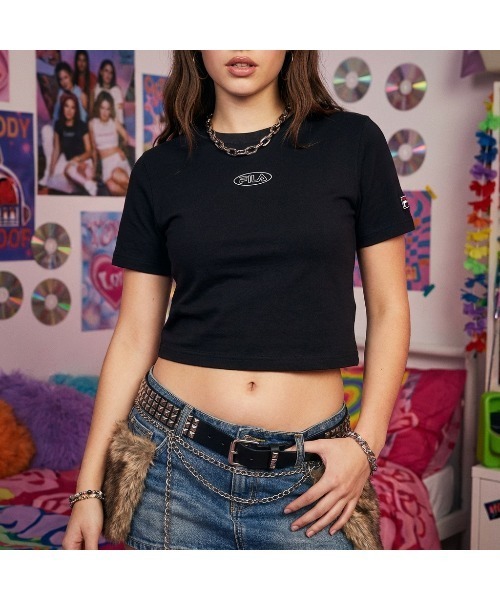 FILA(フィラ)の「RHINESTONE S/S TEE(Tシャツ/カットソー・レディース・ブルー/ブラック/ホワイト・XL/L/M)」の2枚目の写真