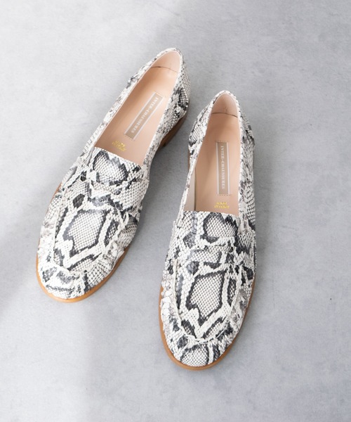 INTER-CHAUSSURES】ラウンドトウフラットローファー(I61610