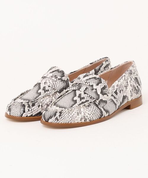 inter-chaussures(インターショシュール)の「【INTER-CHAUSSURES】ラウンドトウフラットローファー(I61610)(ローファー・レディース・ブラック系その他/ナチュラル・35/39/38/37/36)」の5枚目の写真