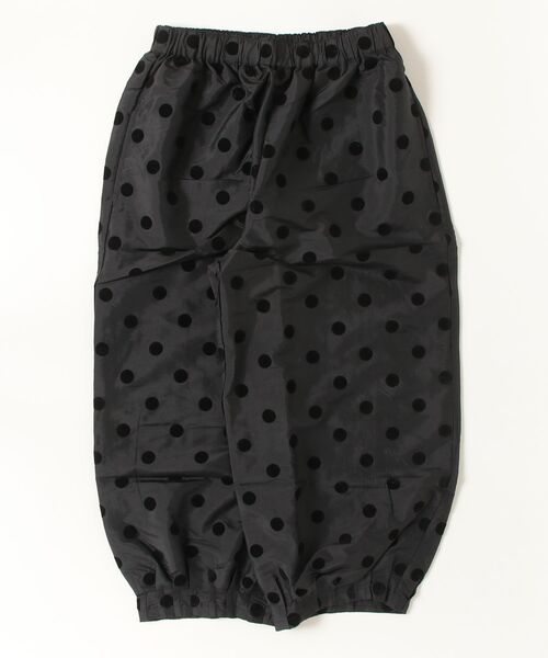 sandy（サンディー）の「フロッキードットタフタ裾タックパンツ（その他パンツ・レディース・オフホワイト/ベージュ/ブラック・FREE）」の2枚目の写真