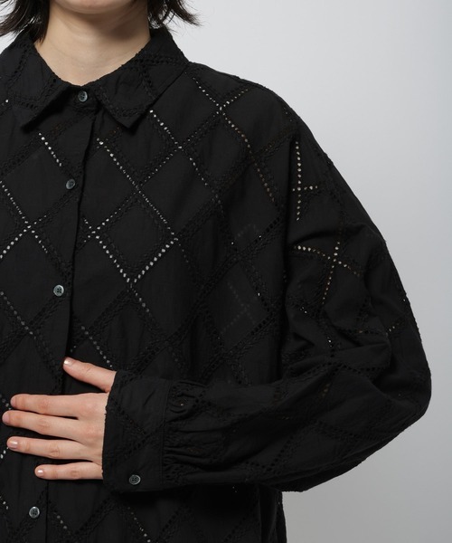 niko and...（ニコアンド）の「刺繍チュニックシャツワンピース（チュニック・レディース・ブラック/ブルー/オフホワイト・FREE）」の19枚目の写真