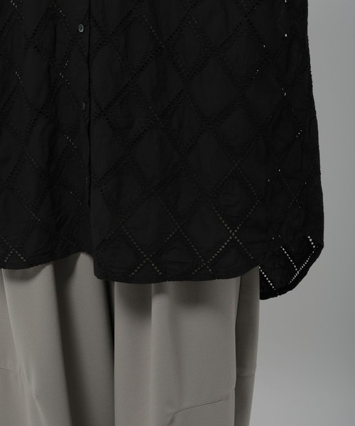 niko and...（ニコアンド）の「刺繍チュニックシャツワンピース（チュニック・レディース・ブラック/ブルー/オフホワイト・FREE）」の20枚目の写真