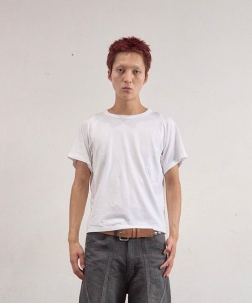 NVRFRGT（ネヴァーフォーゲット）の「Panelled Half Sleeve T-Shirt（Tシャツ/カットソー・メンズ・ブラック/ダークグレー/ホワイト・1/2/3）」の2枚目の写真