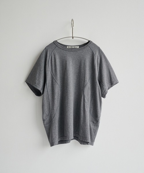 NVRFRGT(ネヴァーフォーゲット)の「Panelled Half Sleeve T-Shirt(Tシャツ/カットソー・メンズ・ブラック/ダークグレー/ホワイト・1/2/3)」の20枚目の写真