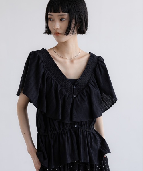 LOWRYS FARM(ローリーズファーム)の「2WAYレースフリルブラウス 668391(シャツ/ブラウス・レディース・ホワイト/ブラック/ベージュ・FREE)」の22枚目の写真
