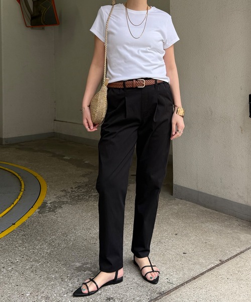 LBC(エルビーシー)の「【美脚効果抜群】さらひやジップレステーパードパンツ(その他パンツ・レディース・ネイビー/ライトブルー/ホワイト/ブラック/カーキ・M/S/L)」の15枚目の写真