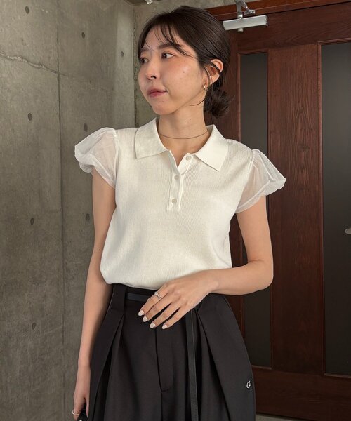 CAPRICIEUX LE'MAGE（カプリシューレマージュ）の「ミニバルーンスリーブポロニット（ニット/セーター・レディース・グレー/ホワイト/ブラック・FREE）」の2枚目の写真
