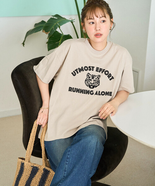 FREAK'S STORE(フリークスストア)の「限定展開 アニマルカレッジ 半袖 Tシャツ(Tシャツ/カットソー・レディース・ネイビー/ブラック/グリーン/ピンク/ライトグレー/ナチュラル/ベージュ・フリ-)」の4枚目の写真