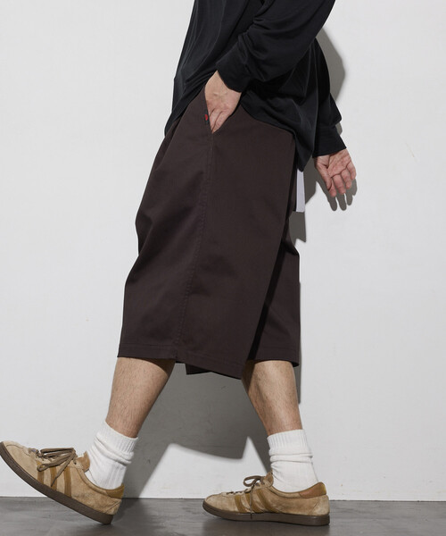 RED KAP(レッドキャップ)の「RED KAP/レッドキャップ 別注 2TUCK WIDE BAGGY SHORTS/2タック ワイド バギー ツイル ショーツ(その他パンツ・メンズ・ブラウン/ネイビー/ベージュ/チャコールグレー/オリーブ/ブラック・MEDIUM/SMALL/LARGE)」の12枚目の写真