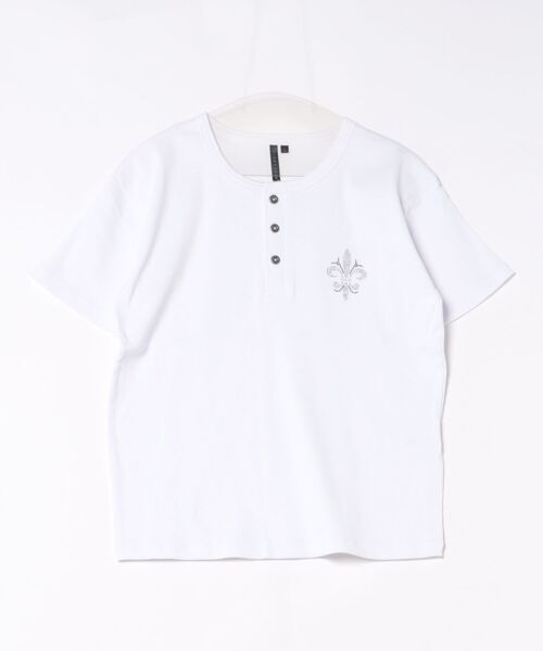 BENDER TOKYO(ベンダートウキョウ)の「ラインストーン ワンポイント クロスモチーフ ジャストフィット テレコ ヘンリーネック Tシャツ(Tシャツ/カットソー・メンズ・ホワイト/ホワイト系その他/ブラック/ブラック系その他・L/M)」の5枚目の写真