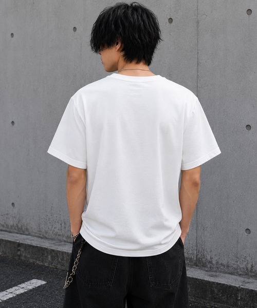 BENDER TOKYO(ベンダートウキョウ)の「ラインストーン ワンポイント クロスモチーフ ジャストフィット テレコ ヘンリーネック Tシャツ(Tシャツ/カットソー・メンズ・ホワイト/ホワイト系その他/ブラック/ブラック系その他・L/M)」の10枚目の写真