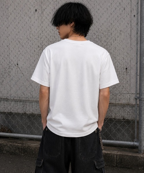 BENDER TOKYO(ベンダートウキョウ)の「ラインストーン ワンポイント クロスモチーフ ジャストフィット テレコ ヘンリーネック Tシャツ(Tシャツ/カットソー・メンズ・ホワイト/ホワイト系その他/ブラック/ブラック系その他・L/M)」の18枚目の写真