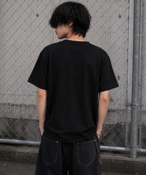 BENDER TOKYO(ベンダートウキョウ)の「ラインストーン ワンポイント クロスモチーフ ジャストフィット テレコ ヘンリーネック Tシャツ(Tシャツ/カットソー・メンズ・ホワイト/ホワイト系その他/ブラック/ブラック系その他・L/M)」の20枚目の写真
