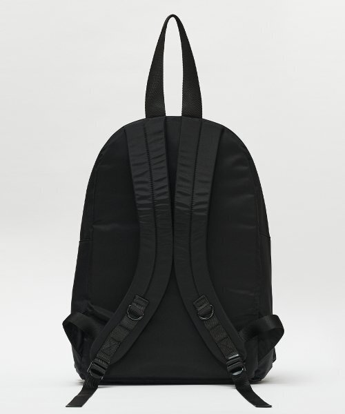 MAISON MINED(メゾンミネド)の「TWO POCKET BACKPACK(バックパック/リュック・レディース・その他・MEDIUM/SMALL)」の10枚目の写真