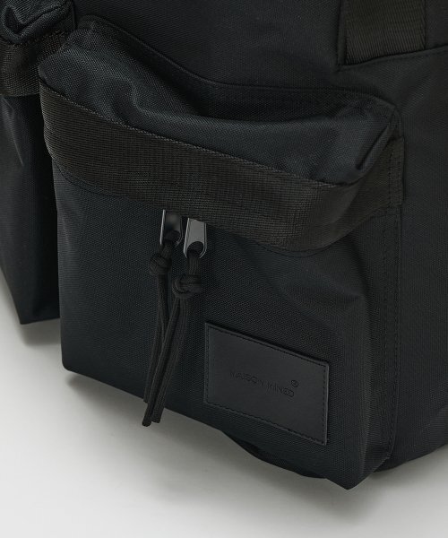 MAISON MINED(メゾンミネド)の「TWO POCKET BACKPACK(バックパック/リュック・レディース・その他・MEDIUM/SMALL)」の12枚目の写真