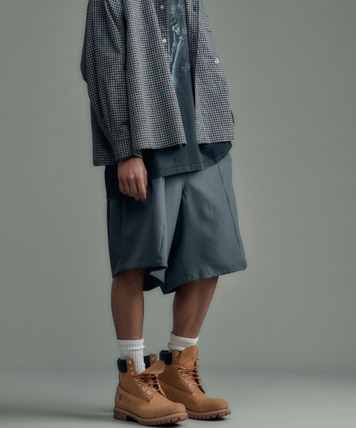 ADAM PATEK(アダムパテック)の「ADAMPATEK/twill wide easy shorts/ドライツイルワイドショートパンツ(AP2618035)(その他パンツ・レディース・ブラック/グレー・1/2)」の2枚目の写真