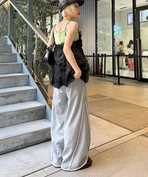 w closet(ダブルクローゼット)の「シアーバルーンキャミ 夏服(キャミソール・レディース・オフホワイト/ブラック/ブルー・FREE)」の11枚目の写真