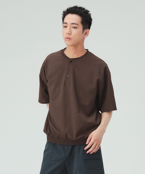 BEAMS HEART（ビームスハート）の「【8/6値下げ】ポリトロ リブ ヘンリーネック Tシャツ（Tシャツ/カットソー・メンズ・ブラック/ダークブラウン・S/M/XL/L）」の17枚目の写真