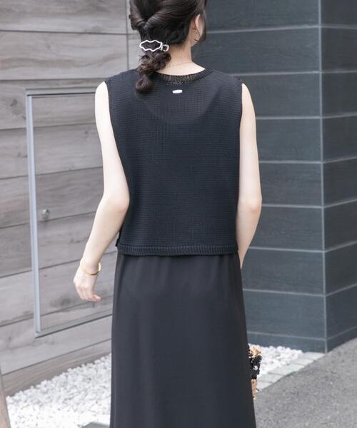 ITEMS URBANRESEARCH(アイテムズ アーバンリサーチ)の「ニットベストセットノースリーブワンピース(ワンピース・レディース・ブラック/イエロー系その他/ベージュ・FREE)」の6枚目の写真