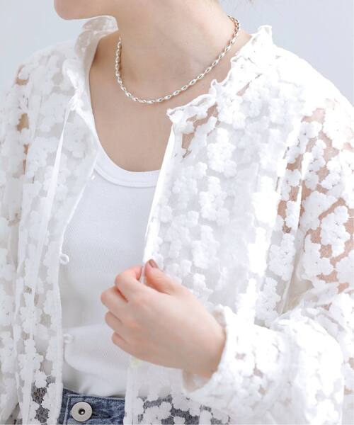 IENA(イエナ)の「《追加》フラワー刺繍レース2WAYブラウス(シャツ/ブラウス・レディース・ホワイト/チャコールグレー・FREE)」の7枚目の写真