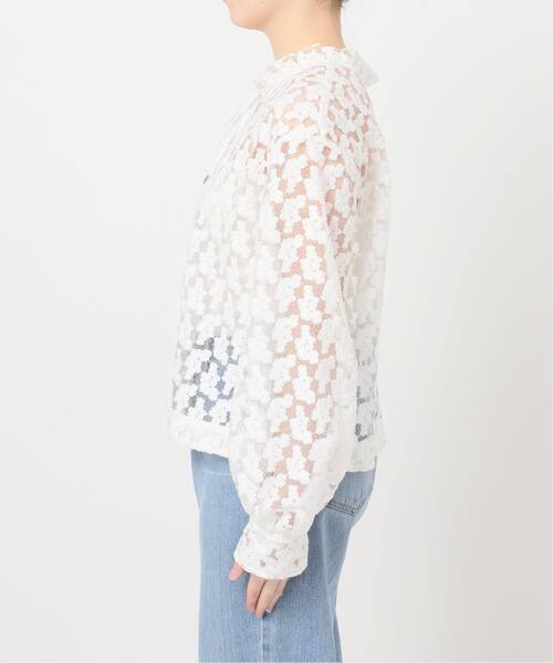 IENA(イエナ)の「《追加》フラワー刺繍レース2WAYブラウス(シャツ/ブラウス・レディース・ホワイト/チャコールグレー・FREE)」の13枚目の写真