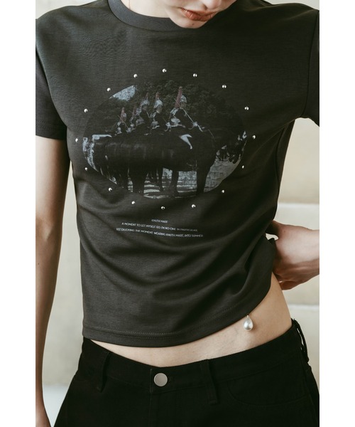Knuth Marf(クヌースマーフ)の「studded compact tee(Tシャツ/カットソー・レディース・アイボリー/ブルー/チャコール・FREE)」の18枚目の写真