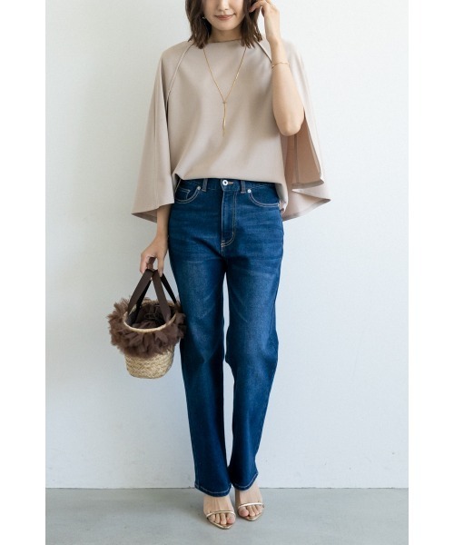 M.deux(エムドゥ)の「《BEST SELLER ITEM》 エアリーケープトップス(サマーバージョン)(Tシャツ/カットソー・レディース・オフホワイト/グレイッシュベージュ/ブラック・MEDIUM)」の7枚目の写真