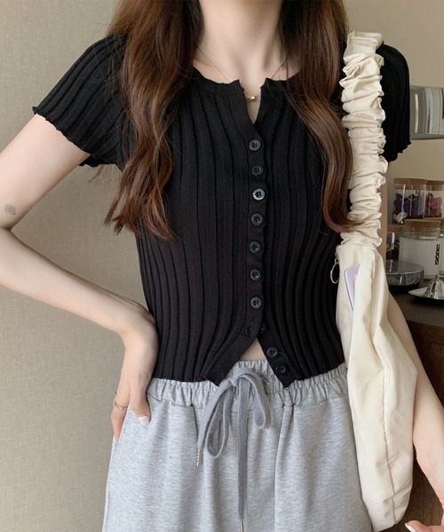 GLAMOROUS JANE(グラマラスジェーン)の「フロントボタン半袖ニットトップス(ニット/セーター・レディース・レッド/ピンク/ホワイト/ブラック・FREE)」の17枚目の写真