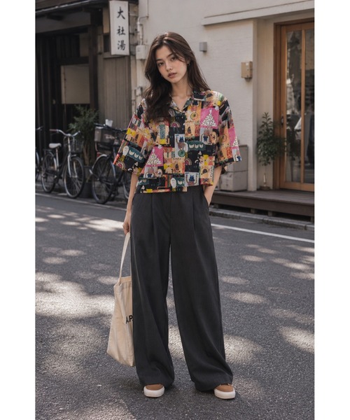 KONVINI(コンビニ)の「アートグラフィック イラストパッチワーク クロップドシャツ(シャツ/ブラウス・レディース・その他・FREE)」の7枚目の写真