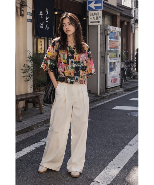 KONVINI(コンビニ)の「アートグラフィック イラストパッチワーク クロップドシャツ(シャツ/ブラウス・レディース・その他・FREE)」の9枚目の写真