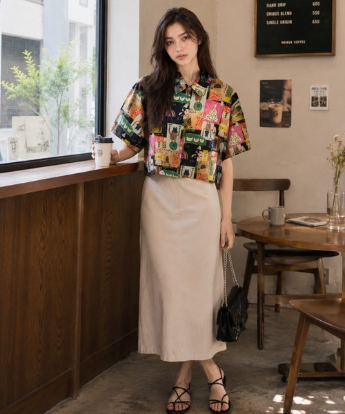 KONVINI(コンビニ)の「アートグラフィック イラストパッチワーク クロップドシャツ(シャツ/ブラウス・レディース・その他・FREE)」の10枚目の写真