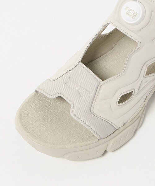 Reebok（リーボック）の「＜Reebok＞インスタ ポンプフューリー サンダル（サンダル・レディース・ベージュ/ブラック・24cm/25cm）」の18枚目の写真