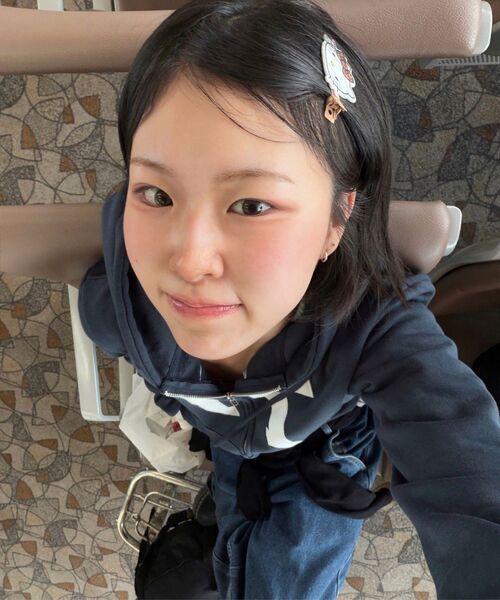 PLZPROJECT（プリーズプロジェクト）の「CINCH-BACK DENIM PANTS, MEDIUM BLUE（デニムパンツ・レディース・その他・2/1）」の8枚目の写真