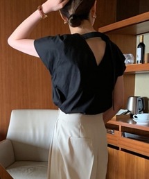バックオープンデザインブロードブラウス