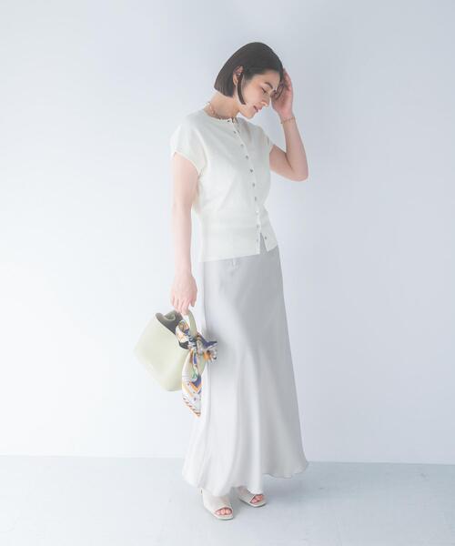 URBAN RESEARCH ROSSO WOMEN(アーバンリサーチ ロッソ)の「接触冷感 吸水速乾 サテンスカート(スカート・レディース・ブラック/ベージュ系その他・36/38)」の2枚目の写真