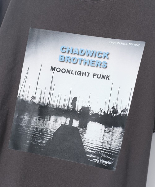 ARTCHIVES MALIBU(アートカイブス マリブ)の「【 Chadwick Products / チャドウィック プロダクツ 】MOONLIGHT FUNK TEE(Tシャツ/カットソー・メンズ・ホワイト/チャコールグレー・S/M/L/XL)」の4枚目の写真