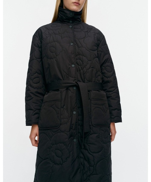 marimekko(マリメッコ)の「【バナー掲載特典付】Kolppi Piirto Unikko / coat(ダウンジャケット/コート・レディース・ブラック・LARGE/MEDIUM/SMALL/X-SMALL/XX-SMALL)」の3枚目の写真