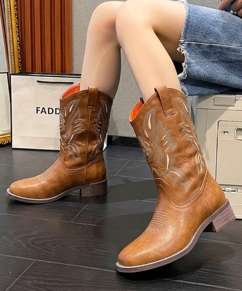 LAC-VERT(ラック・ヴェール)の「ヴィンテージ風ウエスタンブーツ(ブーツ・レディース・キャメル・SMALL/MEDIUM/LARGE)」の7枚目の写真