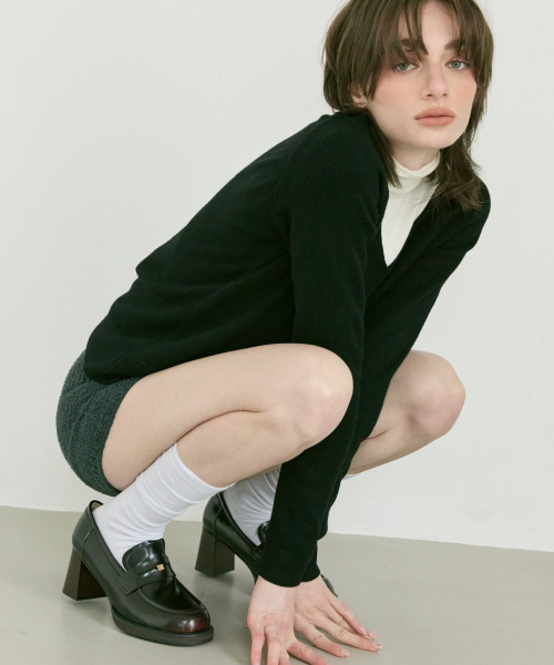 APIED MARCHE(アピエド マルシェ)の「Tames ソフトレザー ローファー 7cm -PM3024 (2カラー)(ローファー・レディース・ブラック/ダークブラウン・22.5cm/23cm/23.5cm/24cm/24.5cm/25cm)」の4枚目の写真