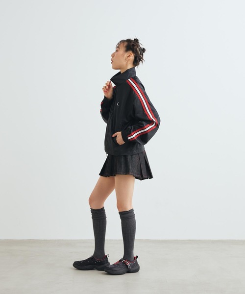 JORDAN BRAND(ジョーダンブランド)の「ジョーダン ブルックリン ウィメンズ トラックジャケット / Jordan Brooklyn Women's Track Jacket IM6842-010 Black(ブルゾン・レディース・ブラック・XS/XL/S/M/L)」の5枚目の写真