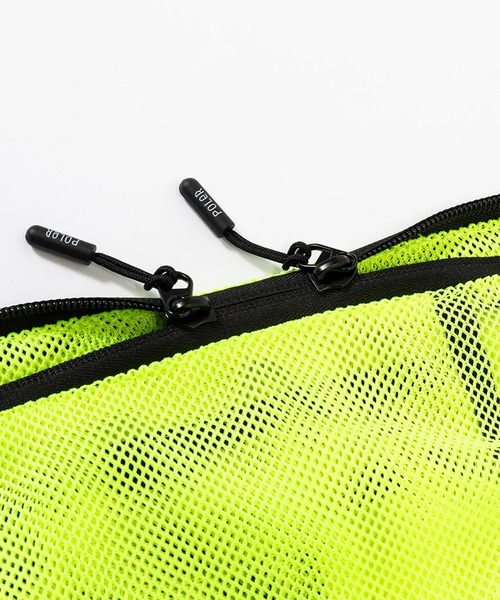POLeR(ポーラー)の「POLeR/ポーラー MESH STUFF STROLL SHOULDER メッシュ ショルダーバッグ ポケッタブル使用 ブランドタグ アウトドア デイリー 2026年夏 夏服(ショルダーバッグ・メンズ・ホワイト/ブラック/イエロー/マルチ・FREE)」の10枚目の写真